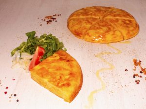TORTILLA PATATA C/CEBOLLA PLANCHA - COMO EN CASA 